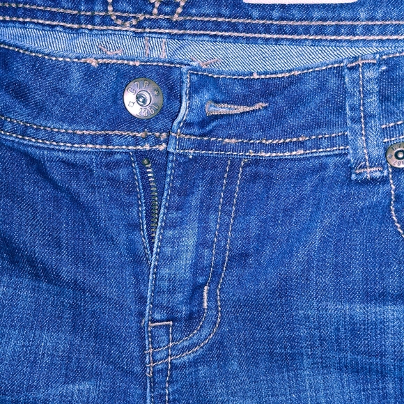 Chip and Pepper Laguna Beach Flare Size 11 Jeans - Picture 3 of 8